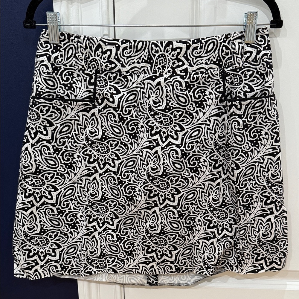 Sport Haley Black and White Patterned Mini Skirt